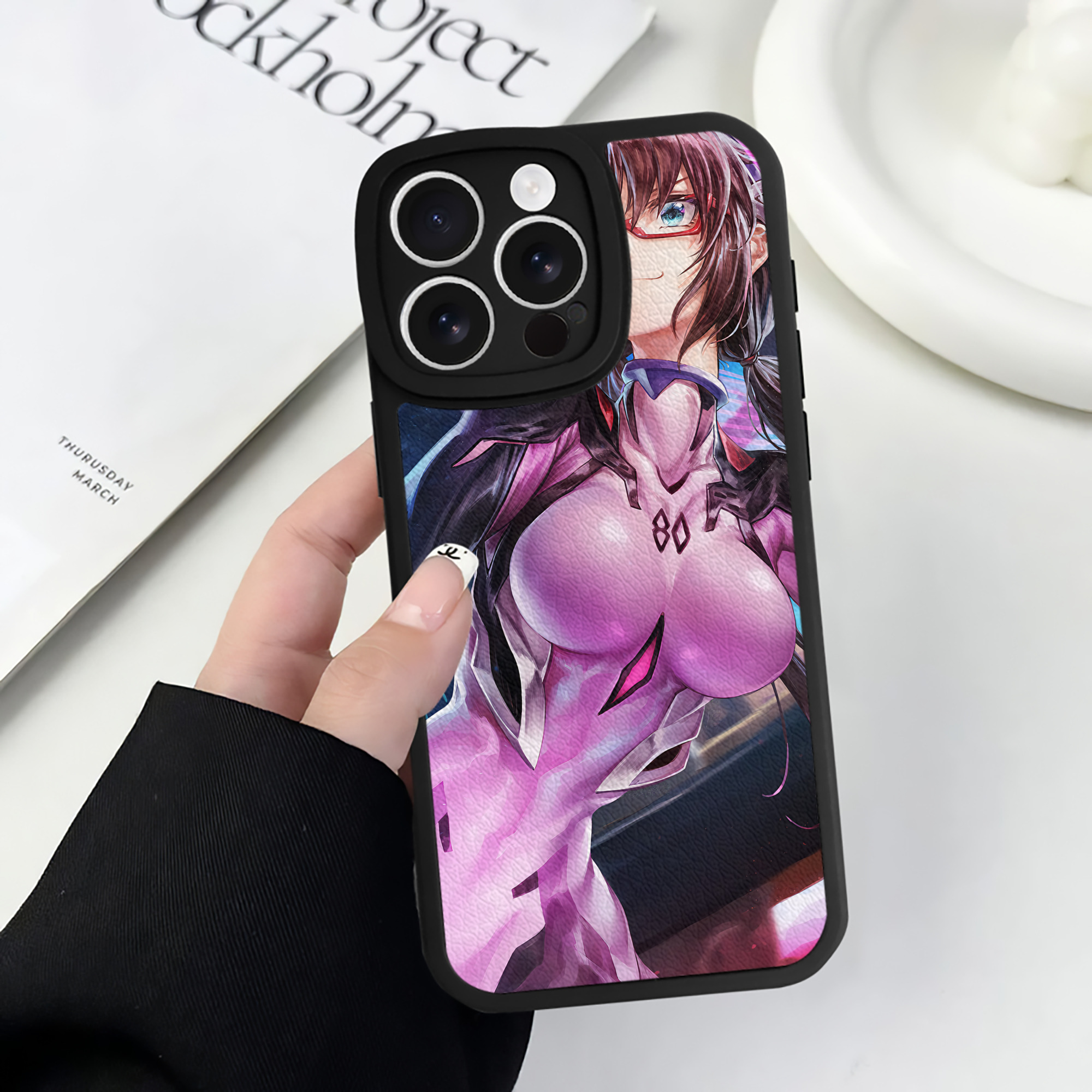 （画像用） EVA 新世紀エヴァンゲリオン 【iPhone 16シリーズ対応】シリコンスマホケース（レザー調） 材質：シリコン